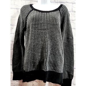 a.n.a Gray Knit Black Contrasting Trim Sweater Top Large Lightweight Soft